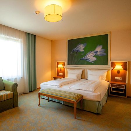 Hotel Sonnenhof ซูชาวา ภายนอก รูปภาพ
