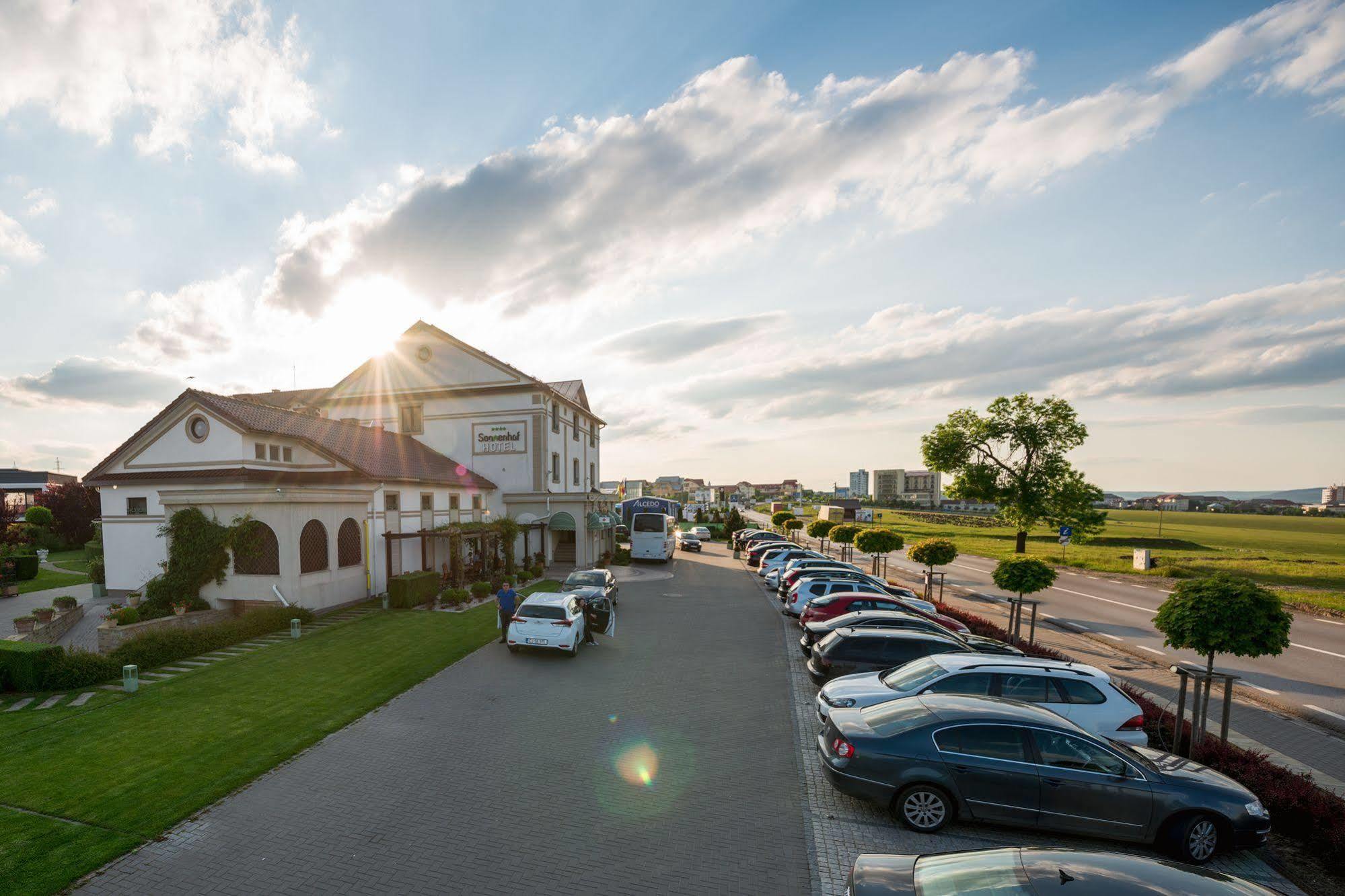 Hotel Sonnenhof ซูชาวา ภายนอก รูปภาพ
