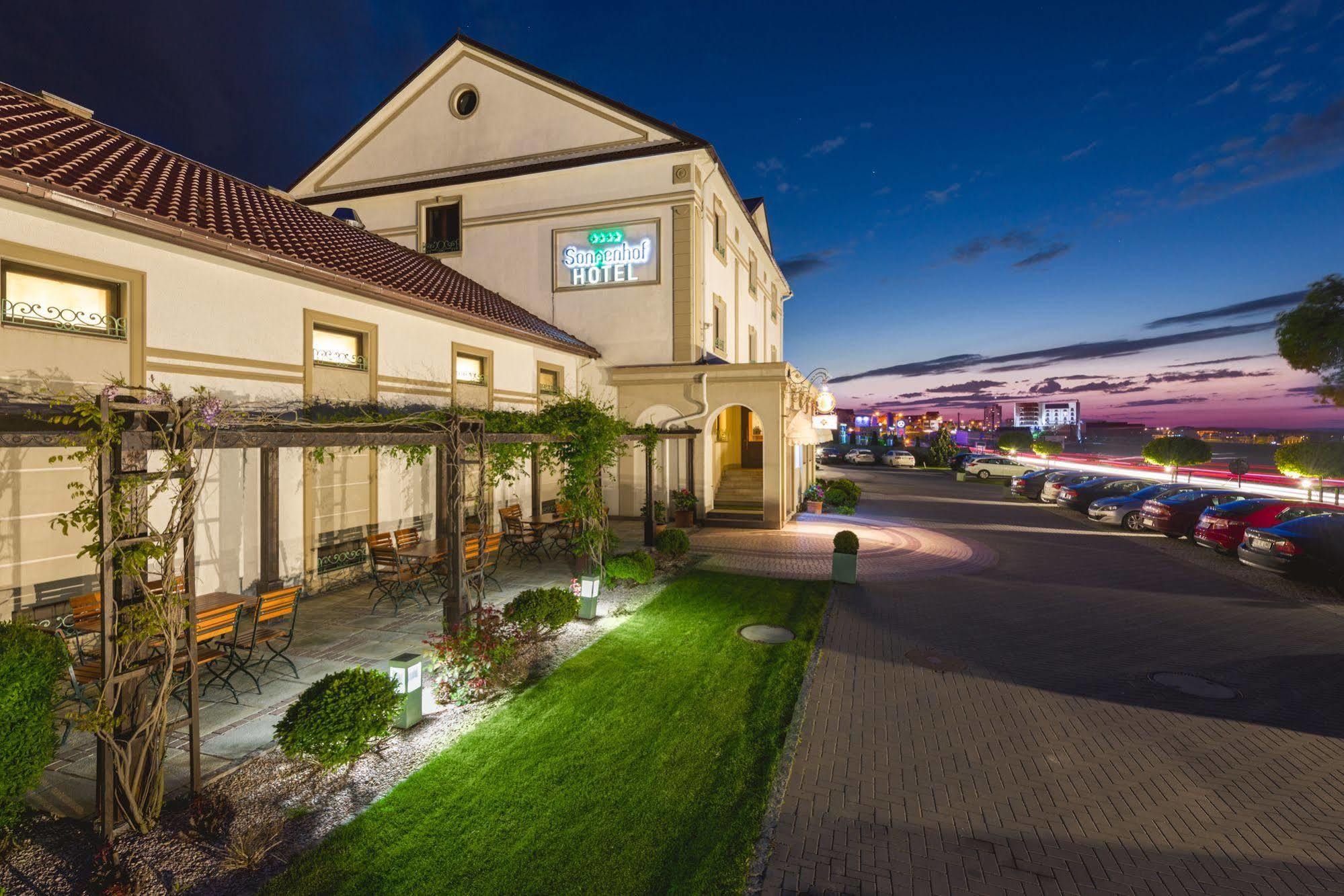 Hotel Sonnenhof ซูชาวา ภายนอก รูปภาพ