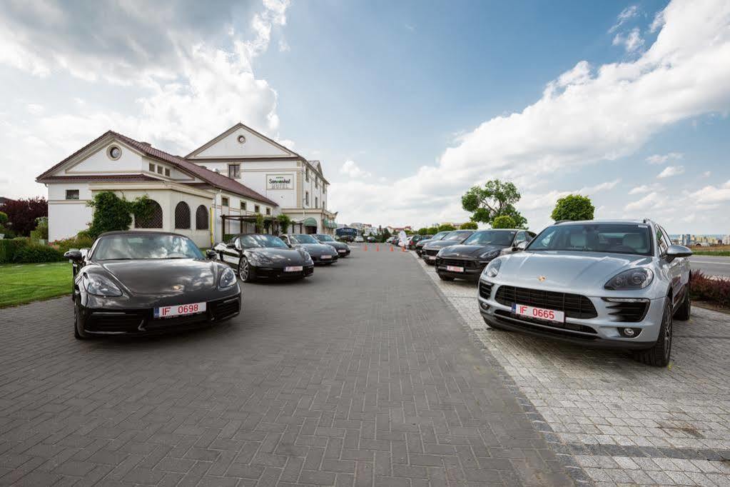 Hotel Sonnenhof ซูชาวา ภายนอก รูปภาพ